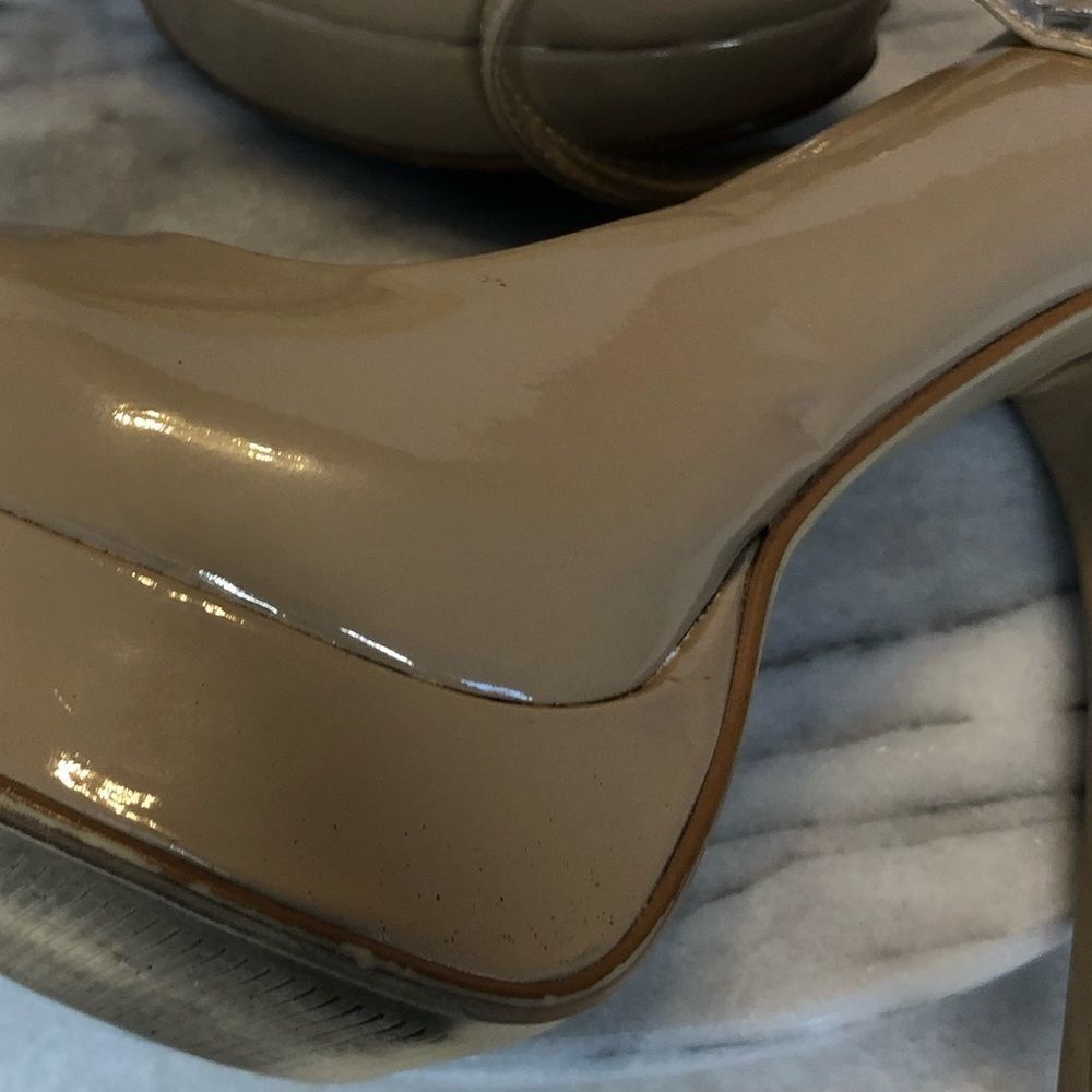 Chinese Laundry nude platform heels size 9 - Picture 4 of 11